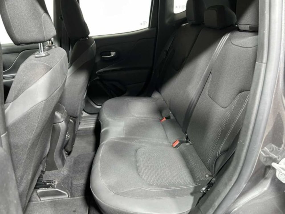 Jeep Renegade usata a Sondrio (11)