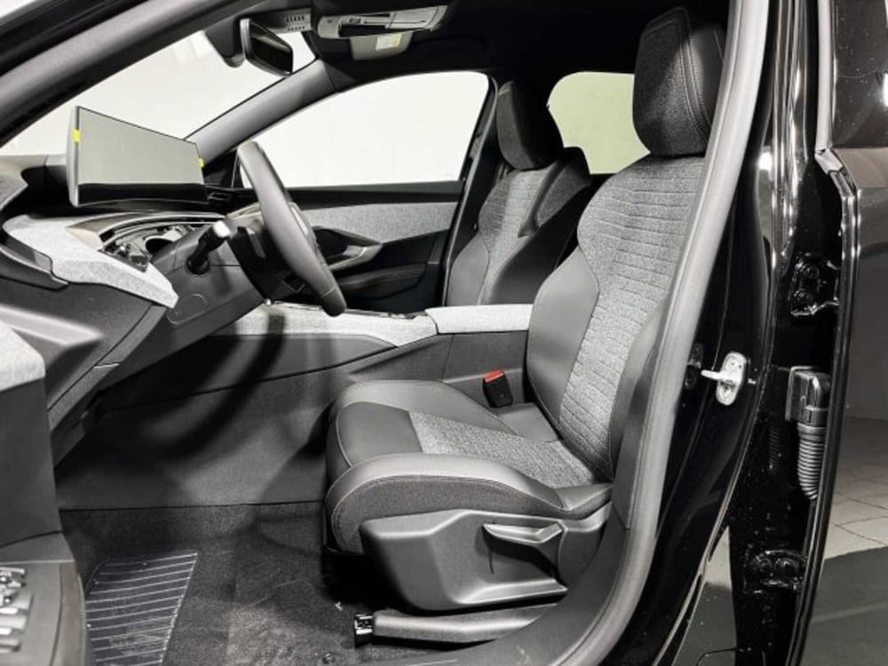 Peugeot 3008 nuova a Sondrio (10)