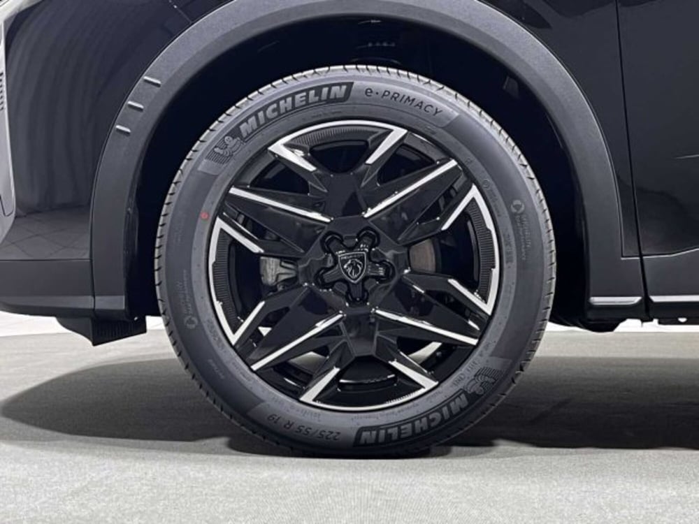 Peugeot 3008 nuova a Sondrio (9)