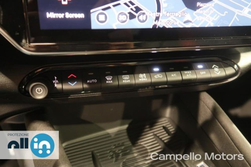 Alfa Romeo Junior nuova a Venezia (11)