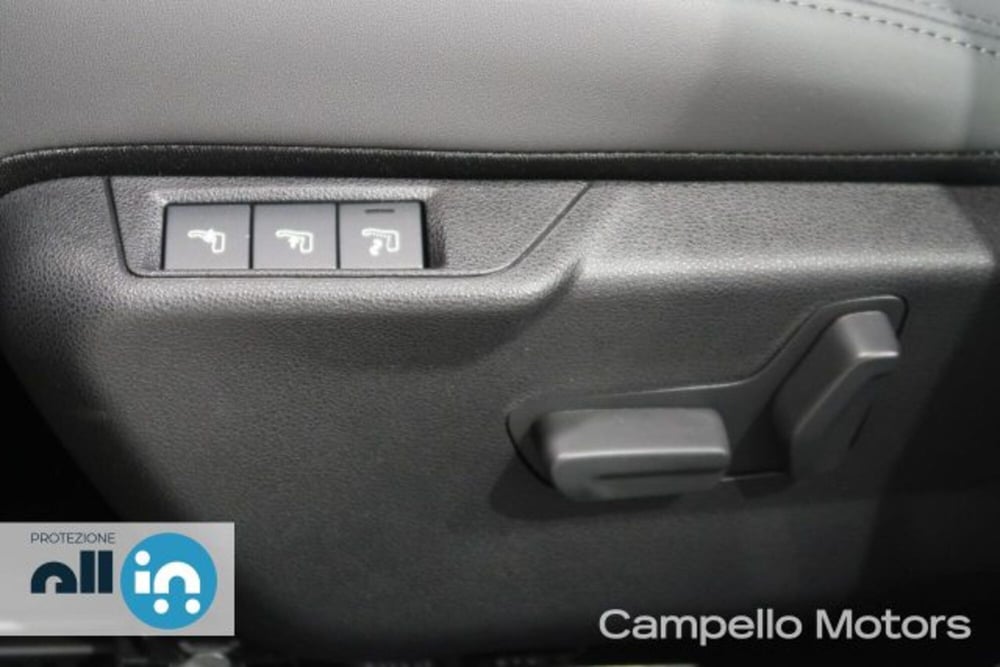 Alfa Romeo Junior nuova a Venezia (16)