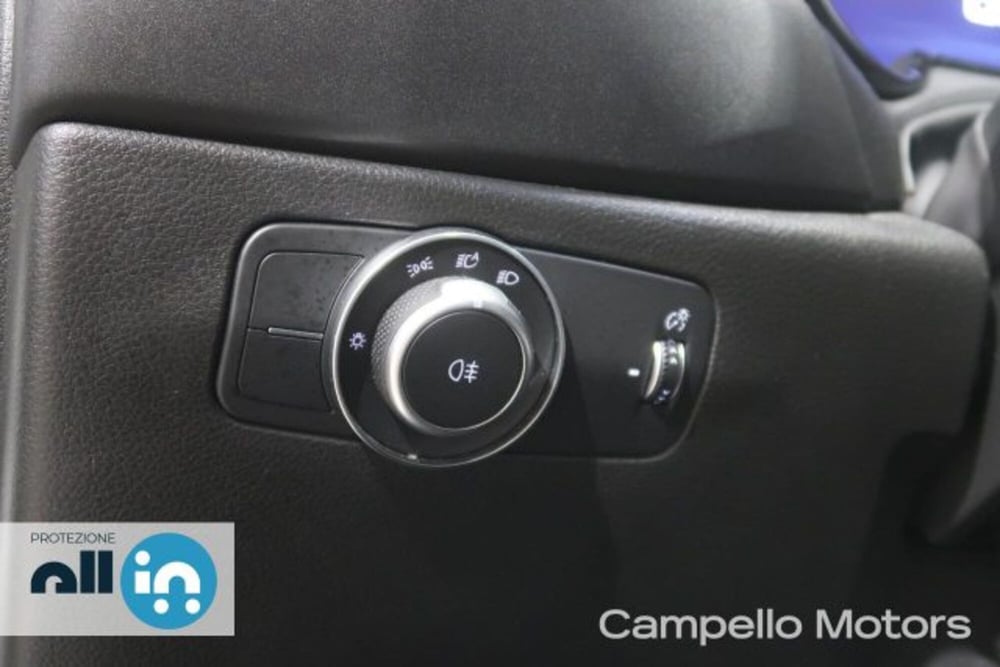 Alfa Romeo Tonale usata a Venezia (17)