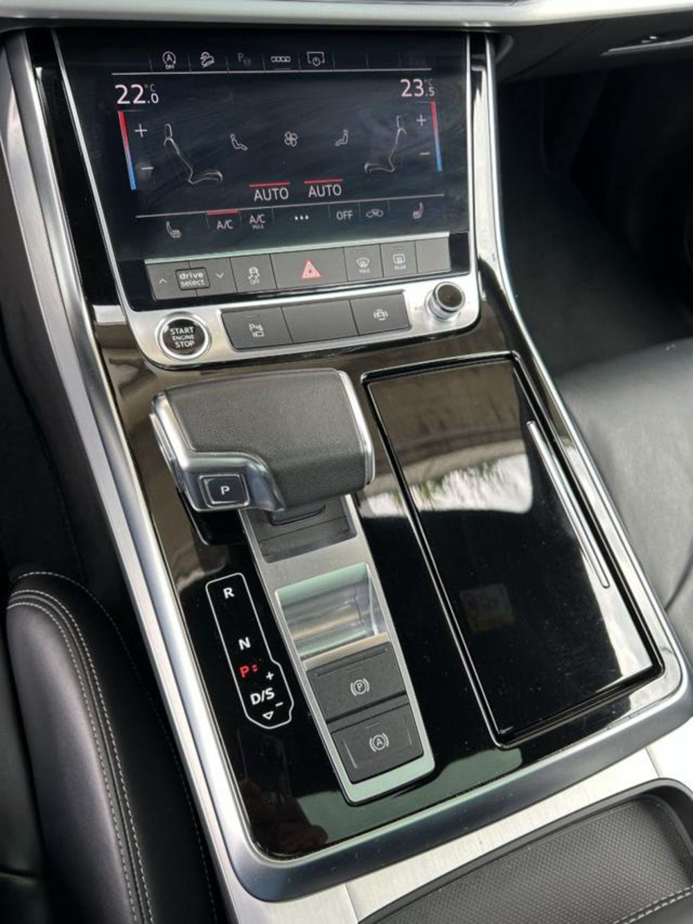 Audi Q8 usata a Padova (10)