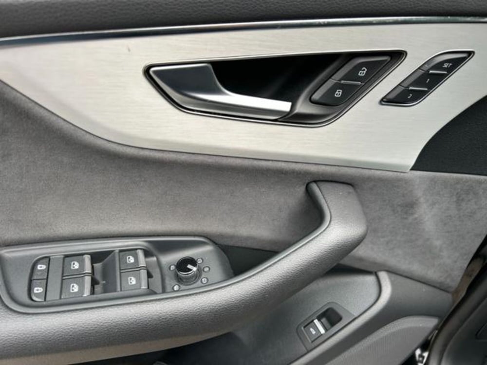 Audi Q8 usata a Padova (11)