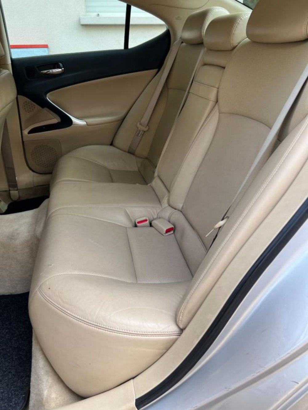 Lexus IS usata a Padova (19)
