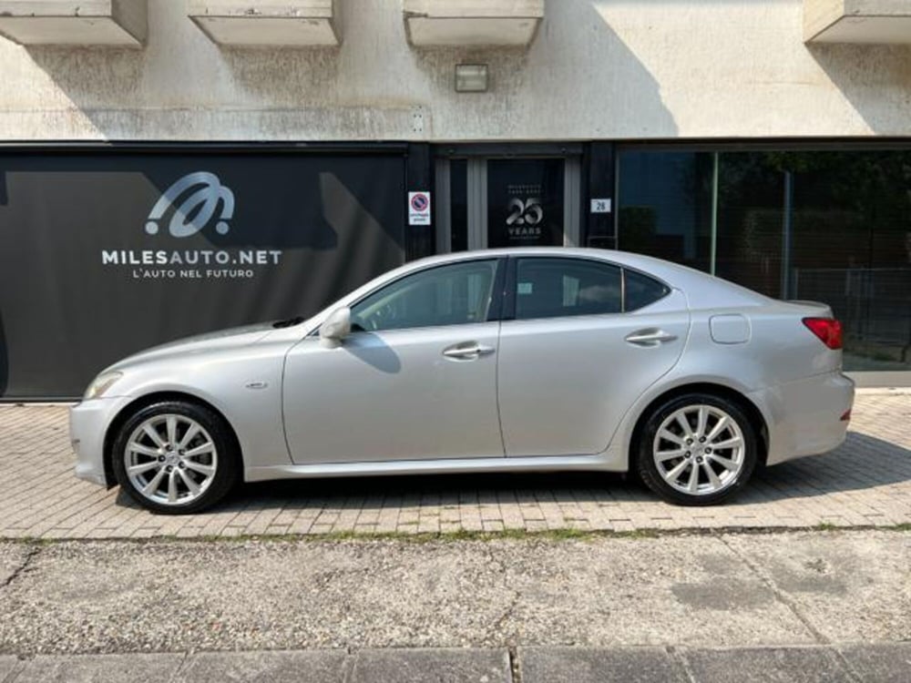 Lexus IS usata a Padova (2)