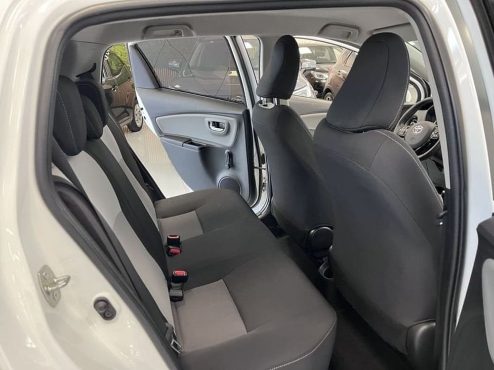 Toyota Yaris usata a Prato (10)
