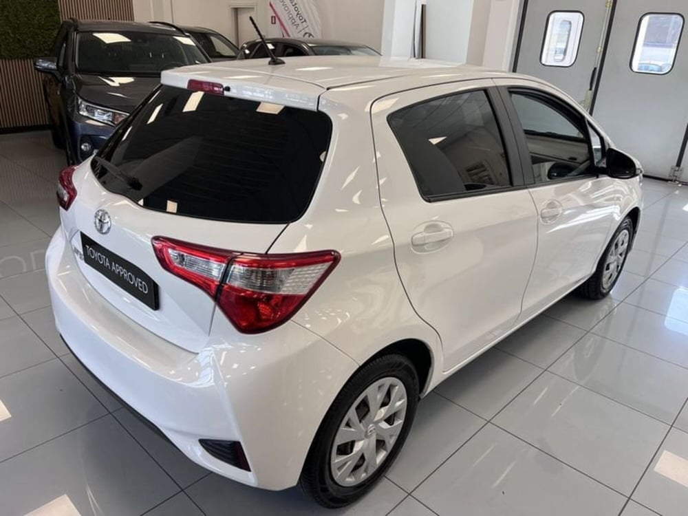 Toyota Yaris usata a Prato (4)