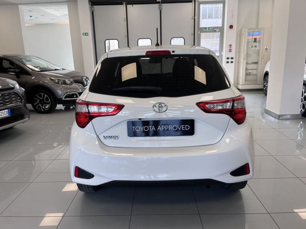 Toyota Yaris usata a Prato (5)
