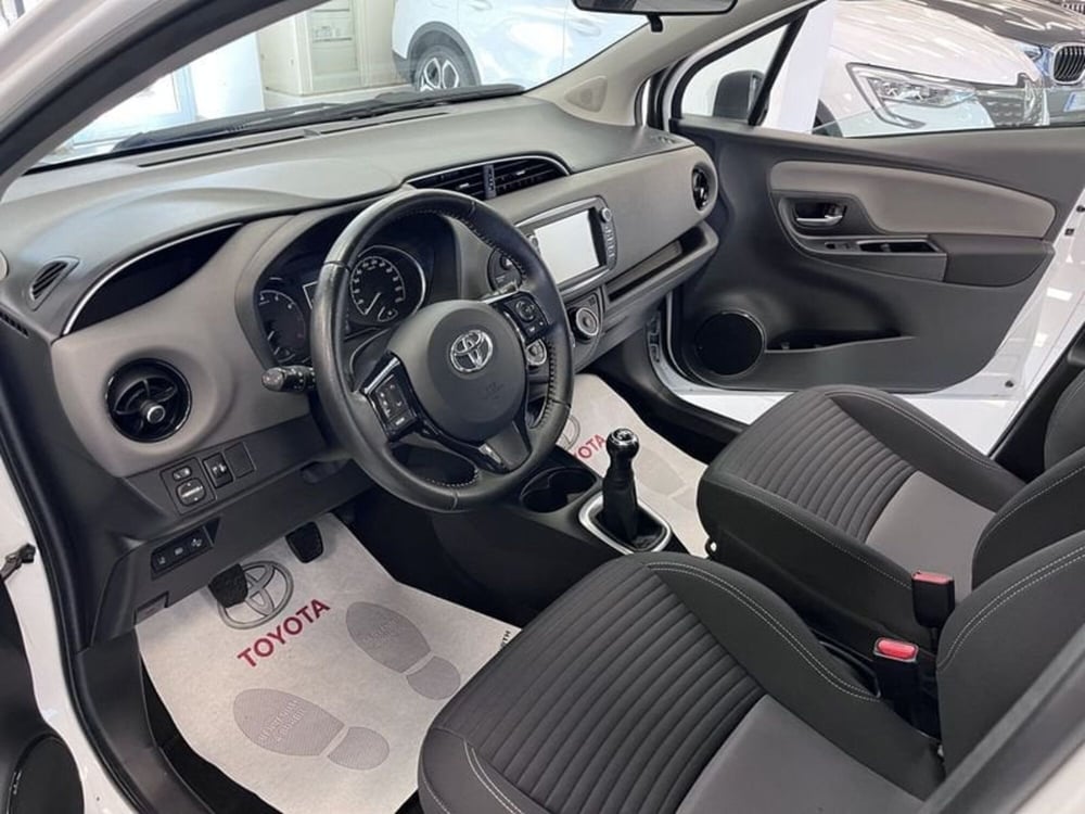Toyota Yaris usata a Prato (7)