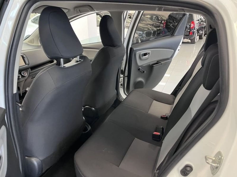 Toyota Yaris usata a Prato (9)