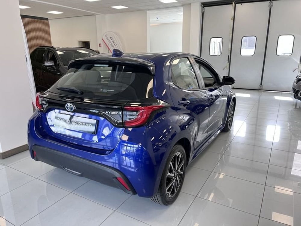 Toyota Yaris usata a Prato (4)