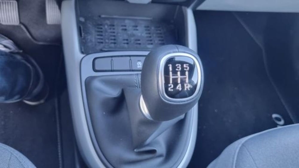 Hyundai i10 nuova a Savona (15)