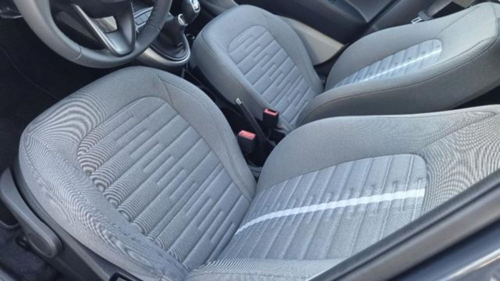 Hyundai i10 nuova a Savona (8)
