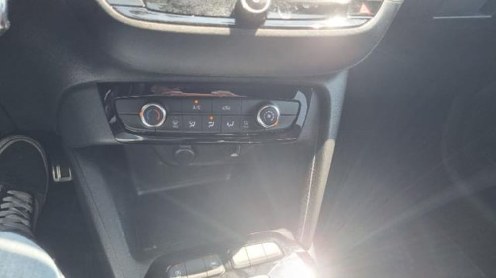 Opel Corsa usata a Savona (4)