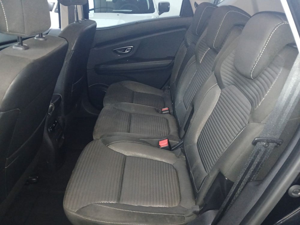 Renault Scénic usata a Lecce (15)