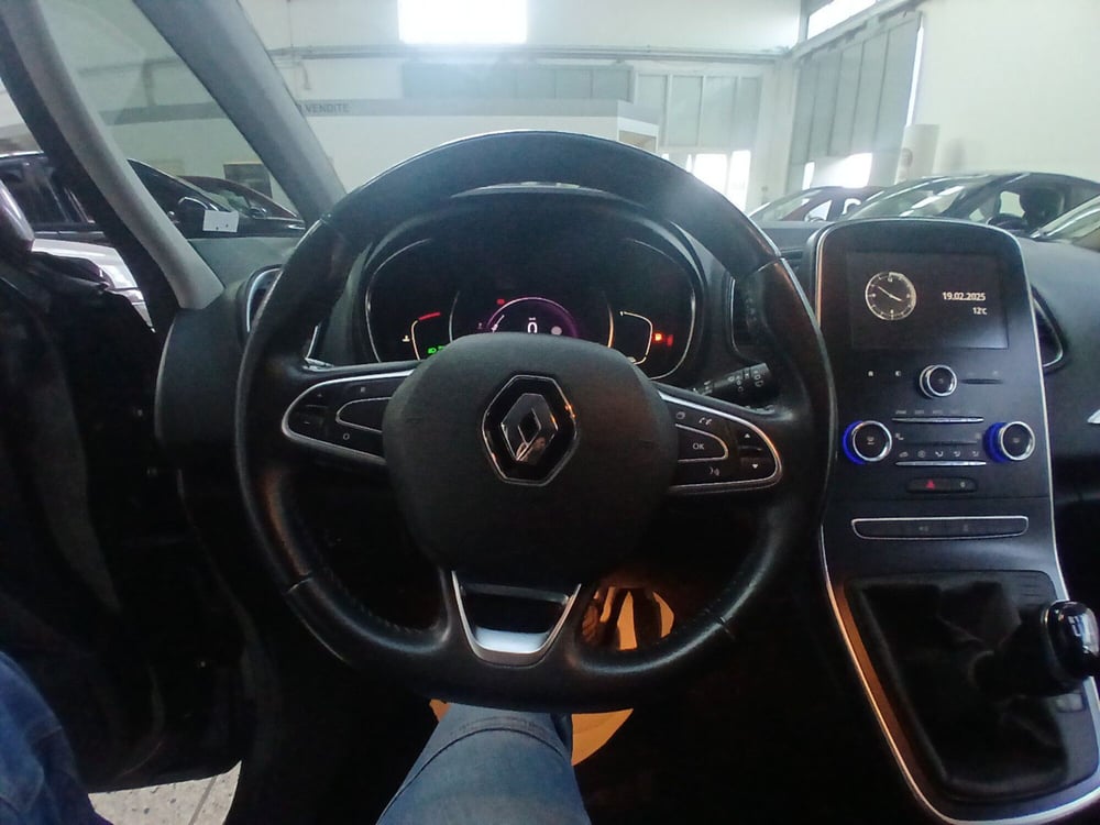 Renault Scénic usata a Lecce (16)
