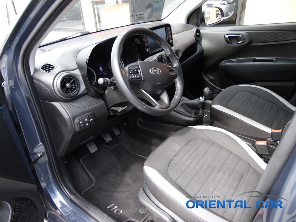 Hyundai i10 usata a La Spezia (10)