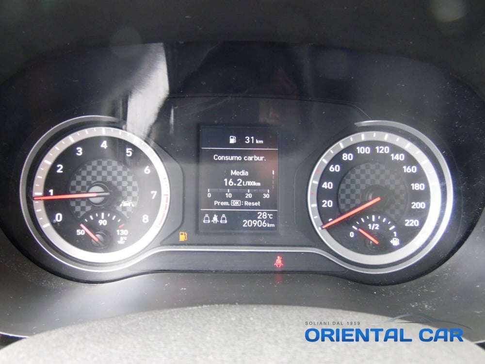 Hyundai i10 usata a La Spezia (7)