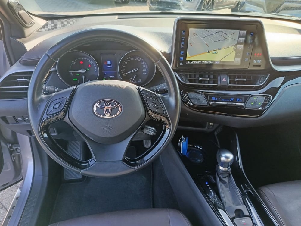 Toyota Toyota C-HR usata a Alessandria (13)