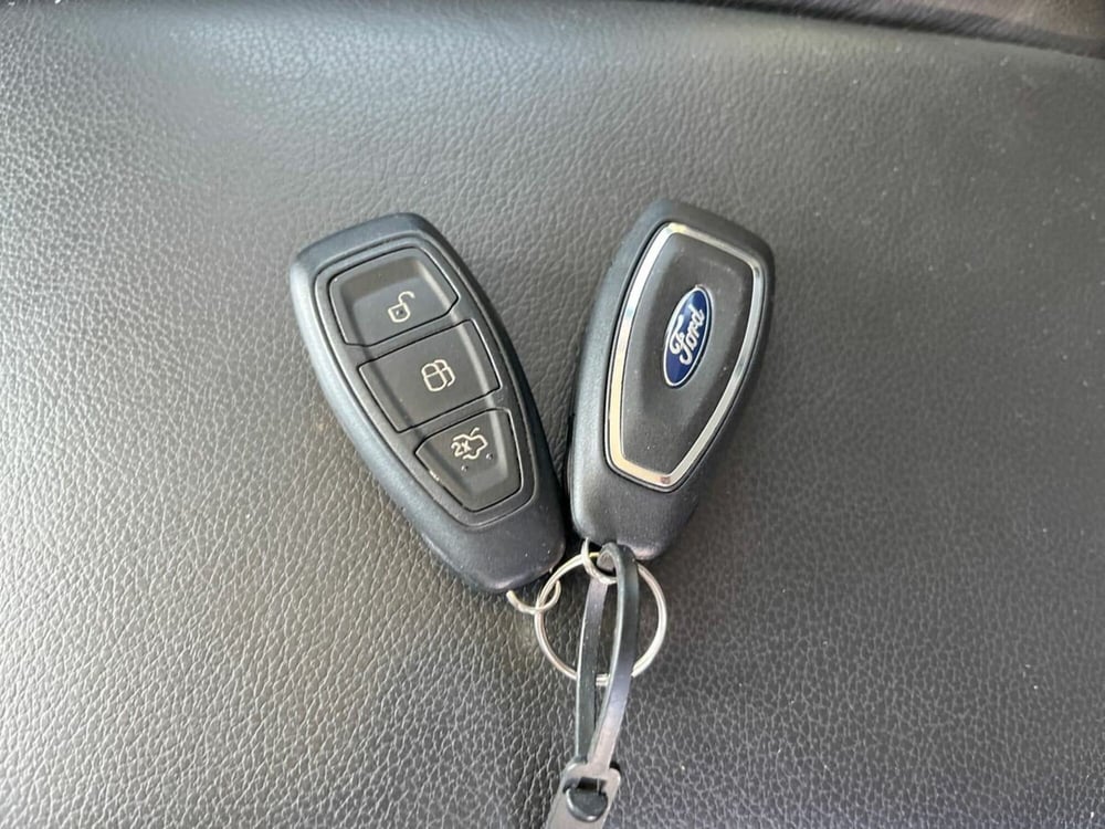 Ford Kuga usata a Sondrio (18)