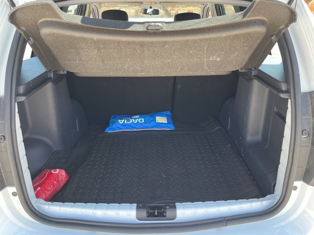 Dacia Duster usata a Ragusa (6)