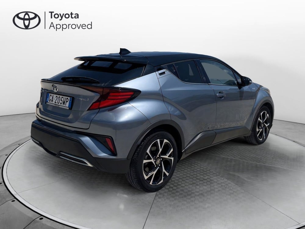 Toyota Toyota C-HR usata a Ragusa (4)