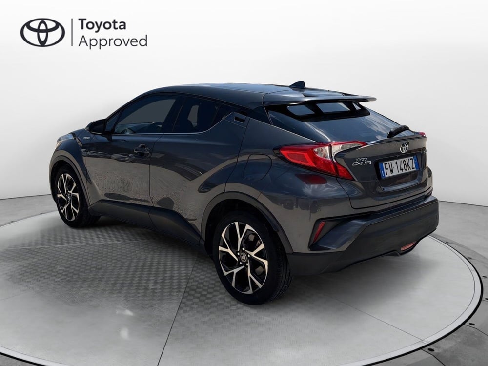Toyota Toyota C-HR usata a Ragusa (4)
