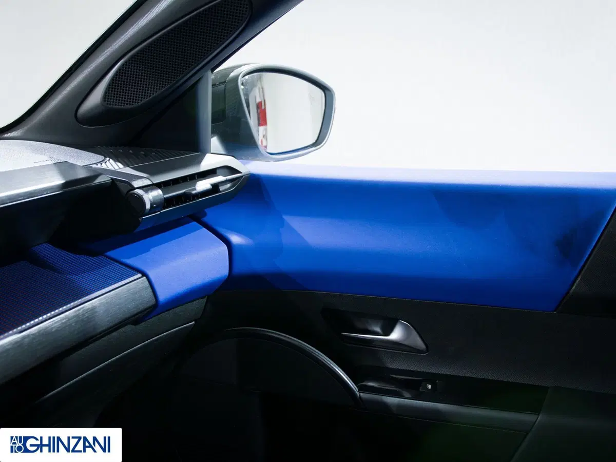 Lancia Ypsilon nuova a Bergamo (12)