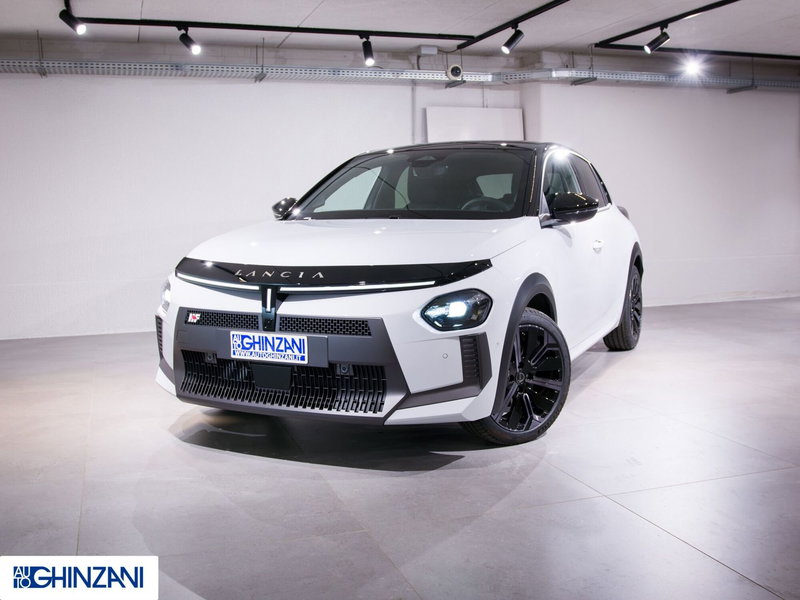 Lancia Ypsilon nuova a Bergamo (2)