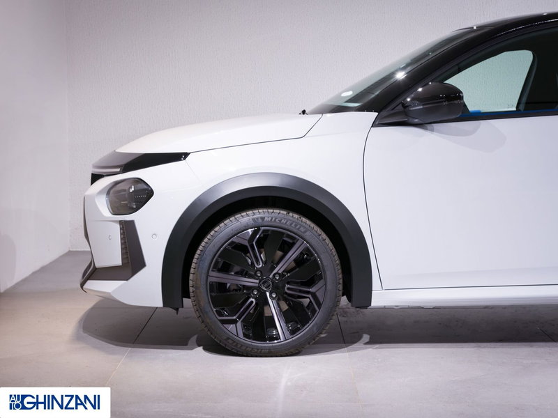 Lancia Ypsilon nuova a Bergamo (9)