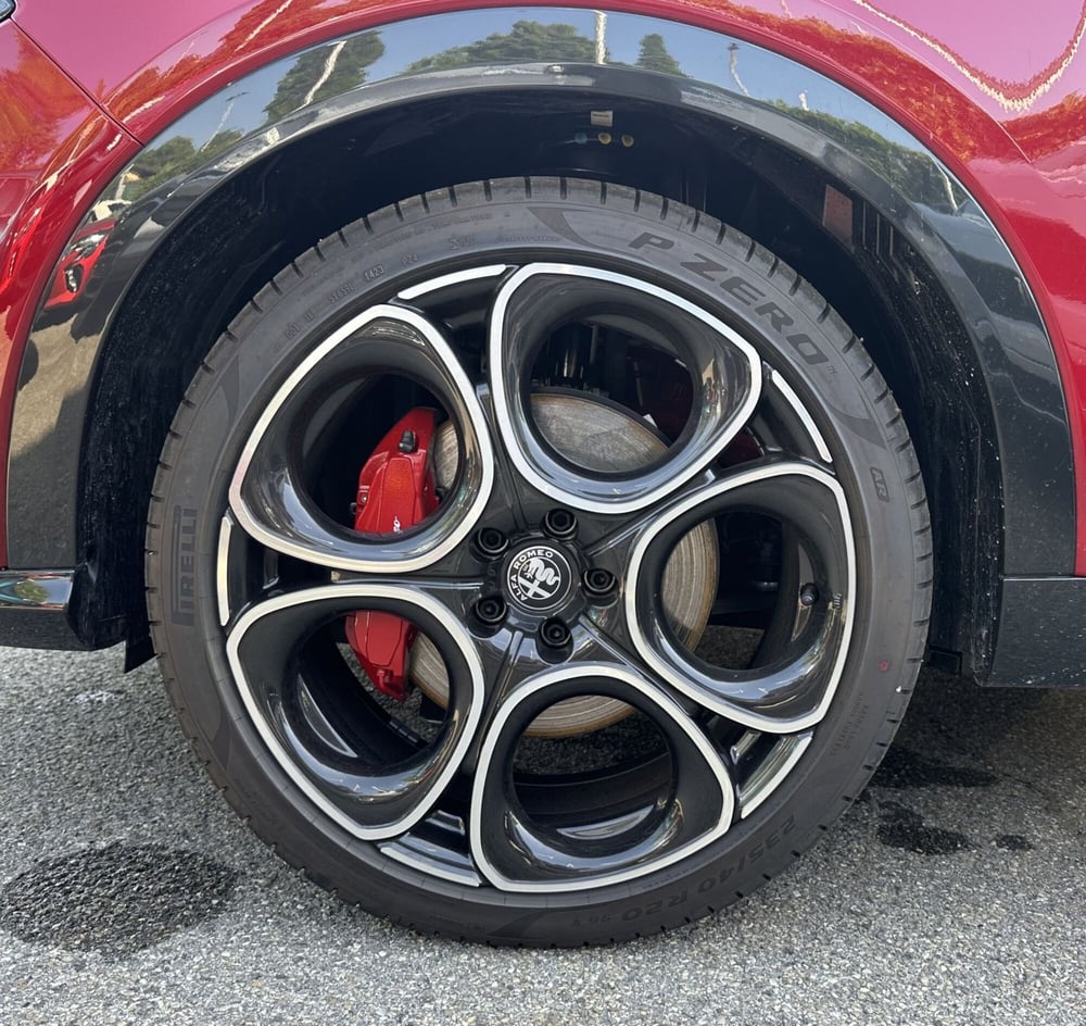 Alfa Romeo Tonale nuova a Reggio Emilia (5)