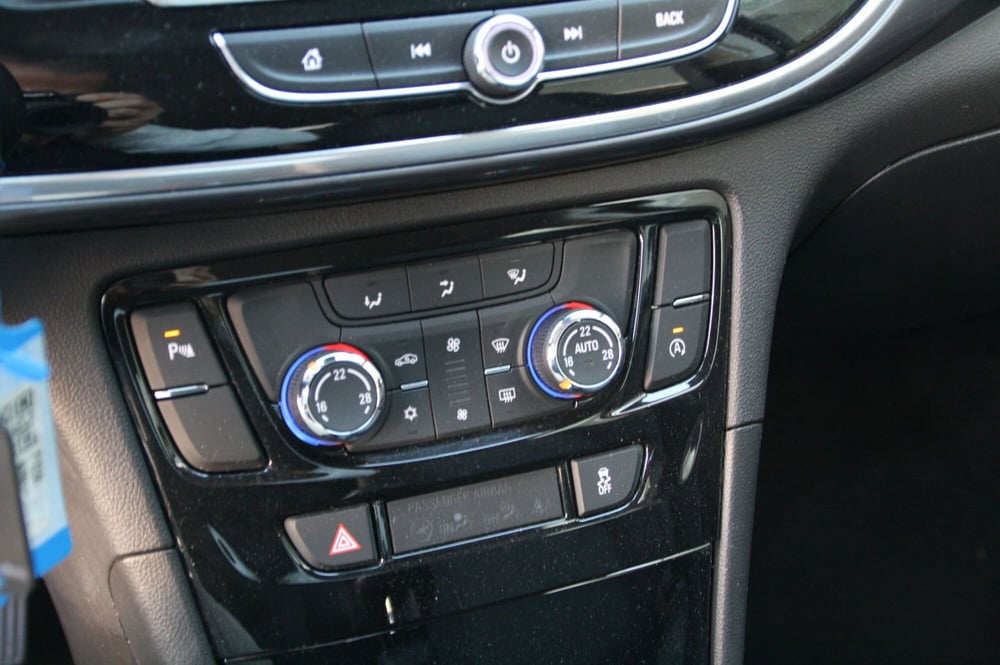 Opel Mokka usata a Pordenone (11)