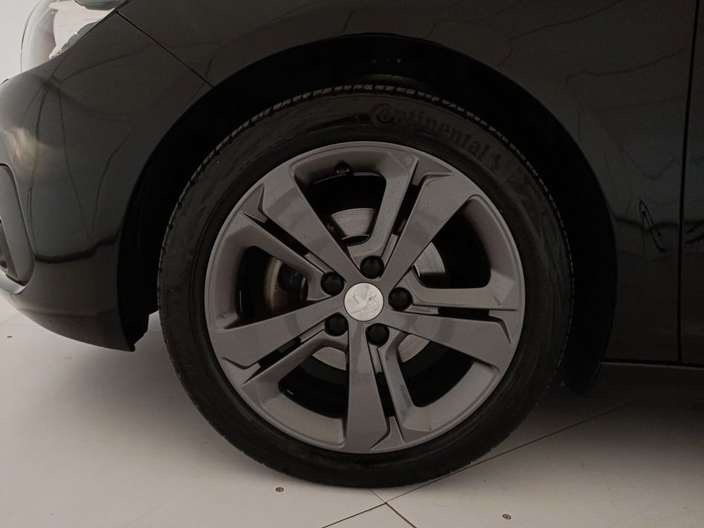 Peugeot 308 SW usata a Taranto (14)