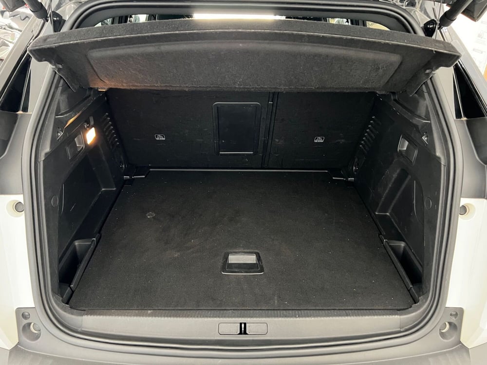 Peugeot 3008 usata a Bari (11)