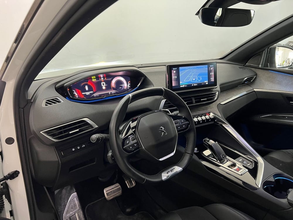 Peugeot 3008 usata a Bari (17)