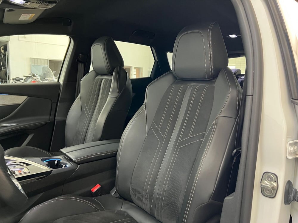 Peugeot 3008 usata a Bari (18)
