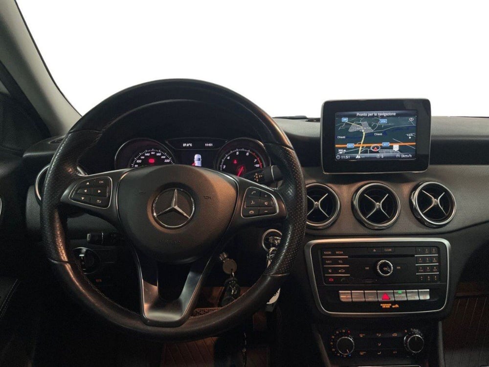 Mercedes-Benz GLA SUV usata a Macerata (11)