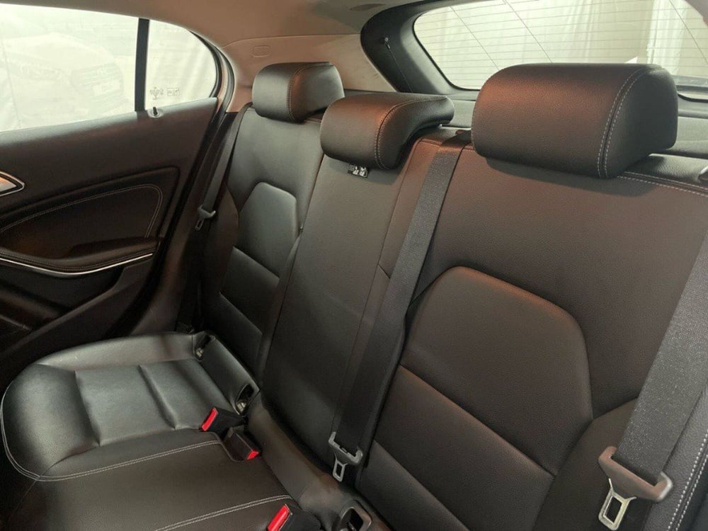 Mercedes-Benz GLA SUV usata a Macerata (13)