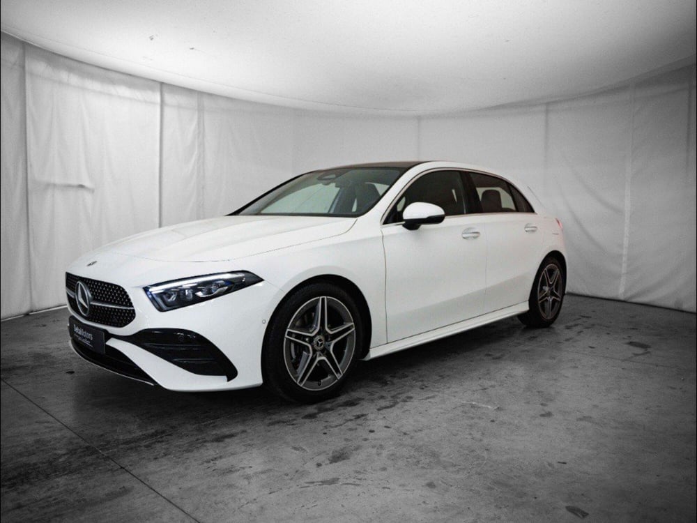 Mercedes-Benz Classe A Sedan nuova a Macerata