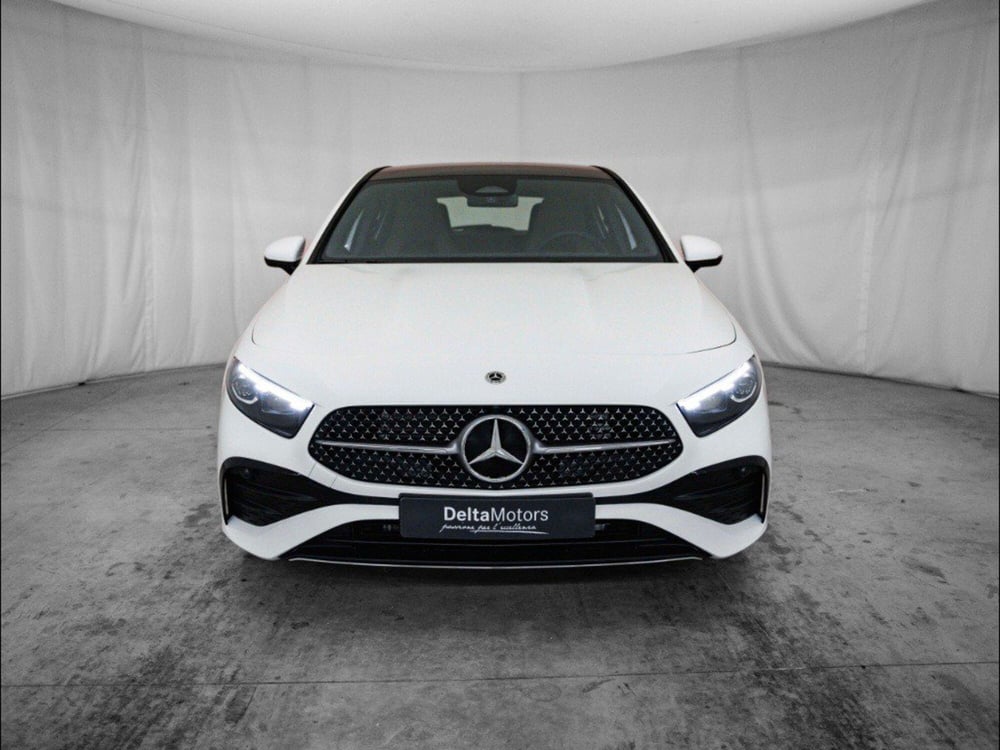 Mercedes-Benz Classe A Sedan nuova a Macerata (5)