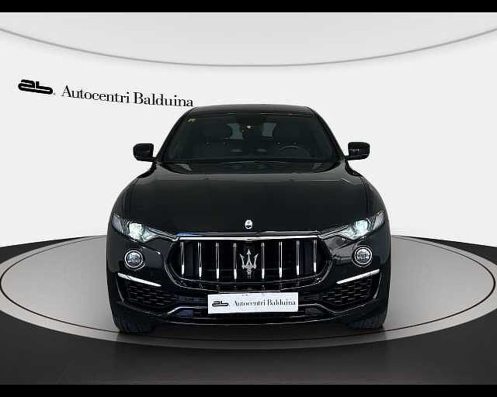 Maserati Levante usata a Roma (2)