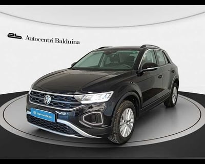 Volkswagen T-Roc 2.0 tdi Life 150cv dsg del 2024 usata a Roma