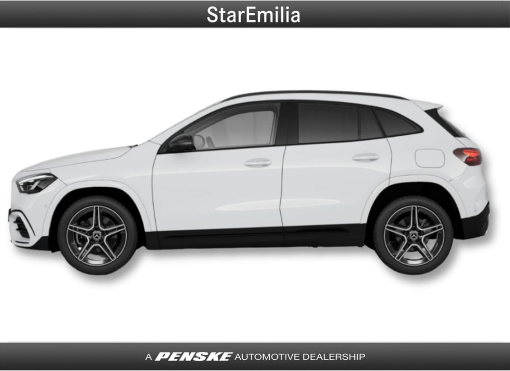 Mercedes-Benz GLA SUV nuova a Ferrara (2)