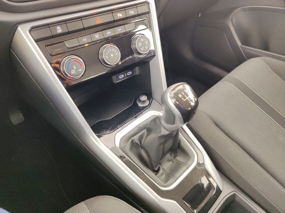 Volkswagen T-Roc usata a Massa-Carrara (11)