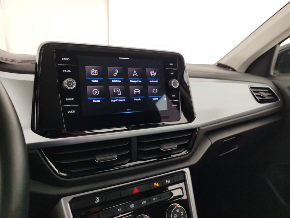 Volkswagen T-Roc usata a Massa-Carrara (12)