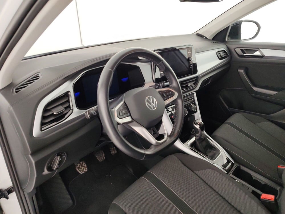 Volkswagen T-Roc usata a Massa-Carrara (8)