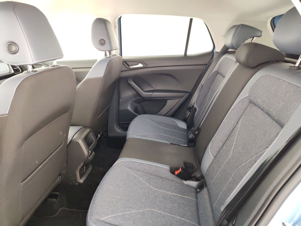 Volkswagen T-Cross nuova a Massa-Carrara (10)