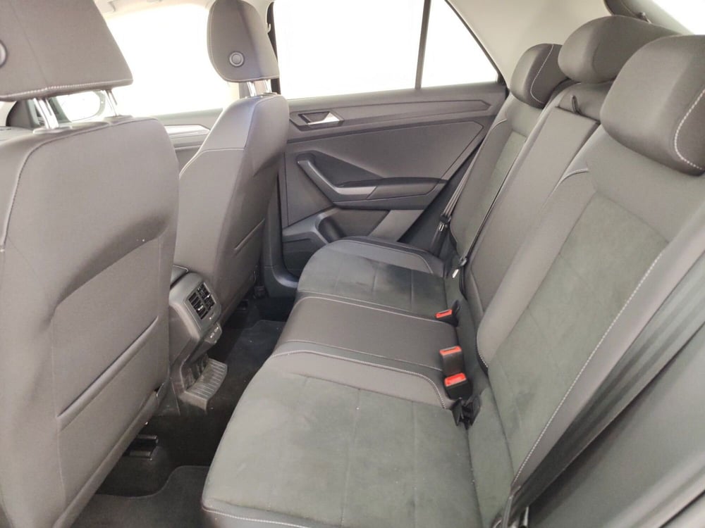 Volkswagen T-Roc usata a Massa-Carrara (10)