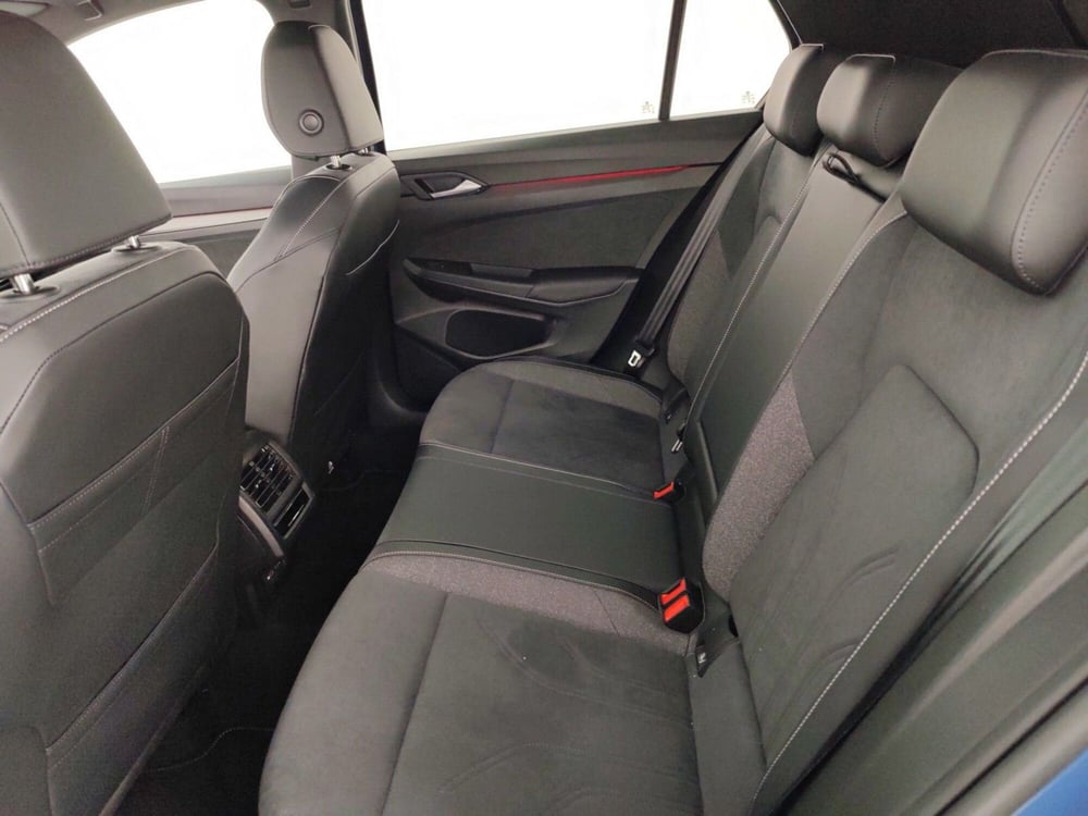Volkswagen Golf usata a Massa-Carrara (11)
